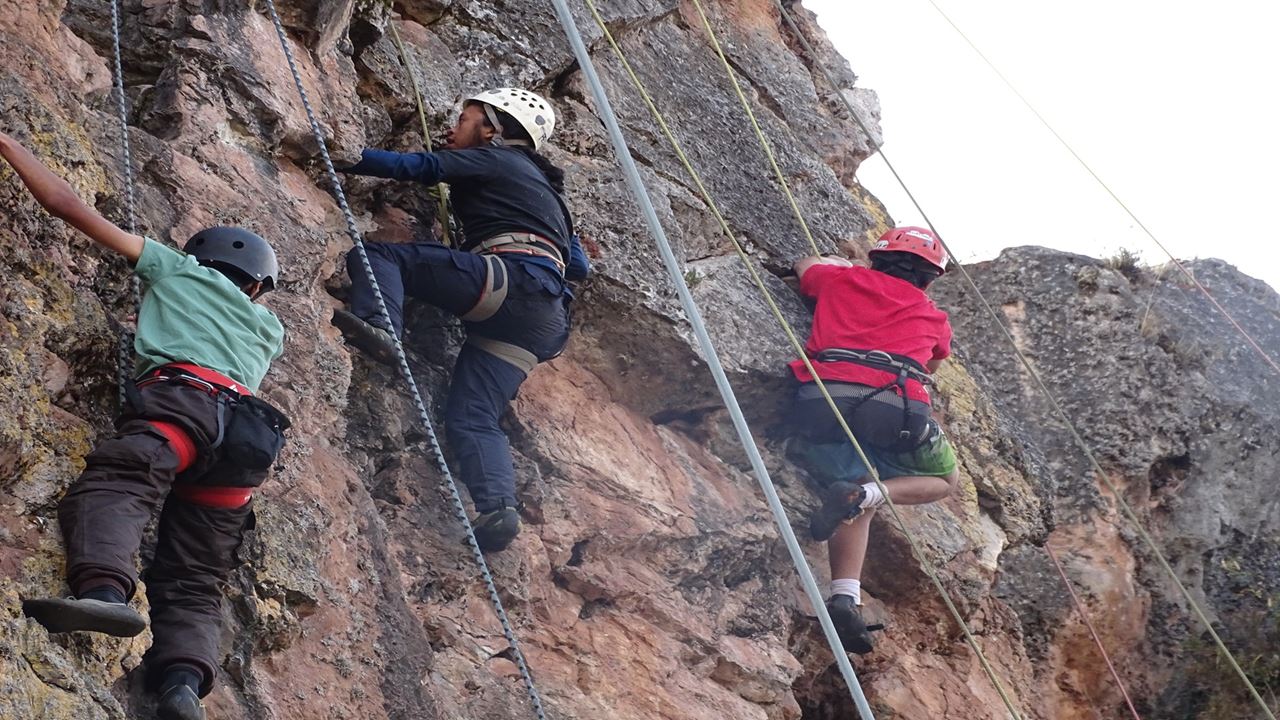 Balcony Of The Devil Rock Climbing (2)