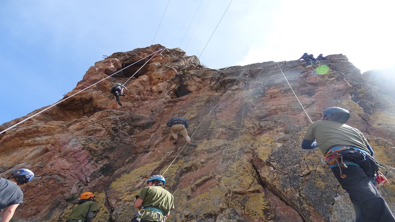 Balcony Of The Devil Rock Climbing (1)