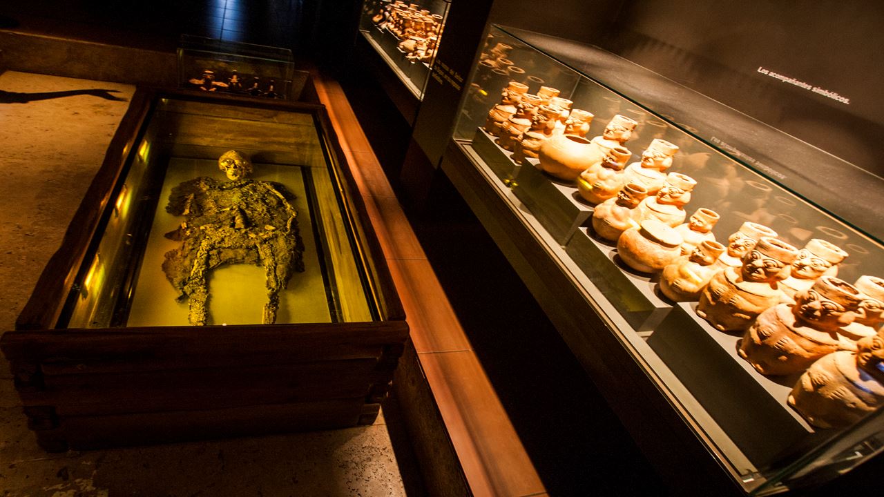 Huaca Rajada, Museo Brüning Y Tumbas Reales De Sipán foto 3