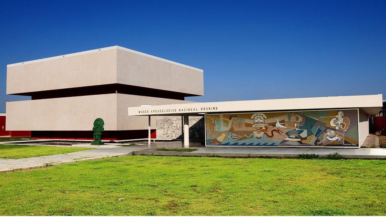 Huaca Rajada, Museo Brüning Y Tumbas Reales De Sipán foto 9