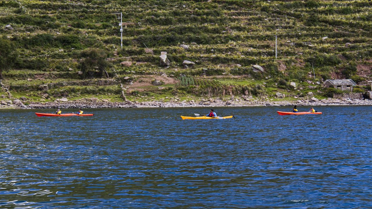 Kayaking At Lake Titicaca foto 13