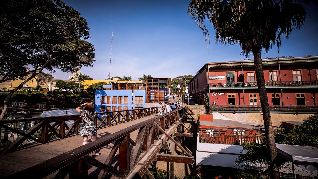 Pachacamac Ruins And Barranco (4)
