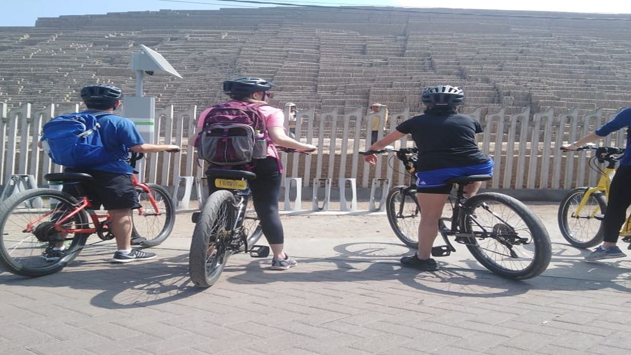Balade À Vélo À Miraflores Et Barranco foto 3