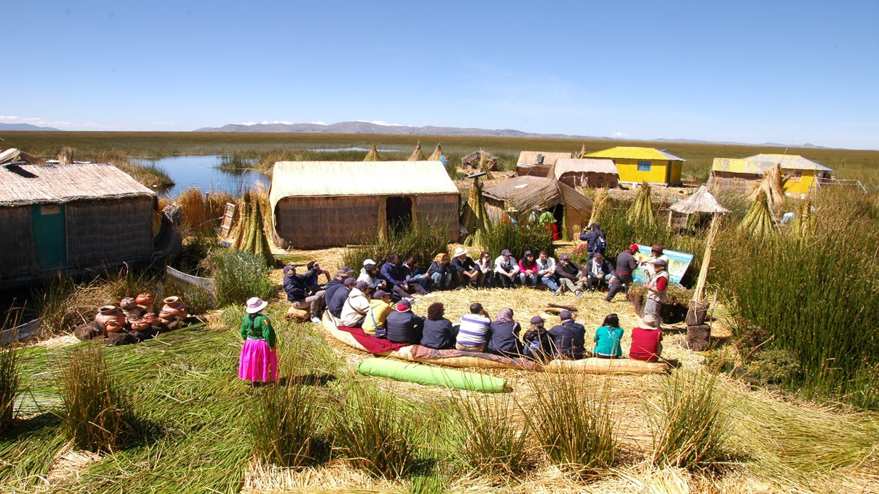 Tour Islas Del Titicaca - Uros, Amantani Y Taquile foto 1