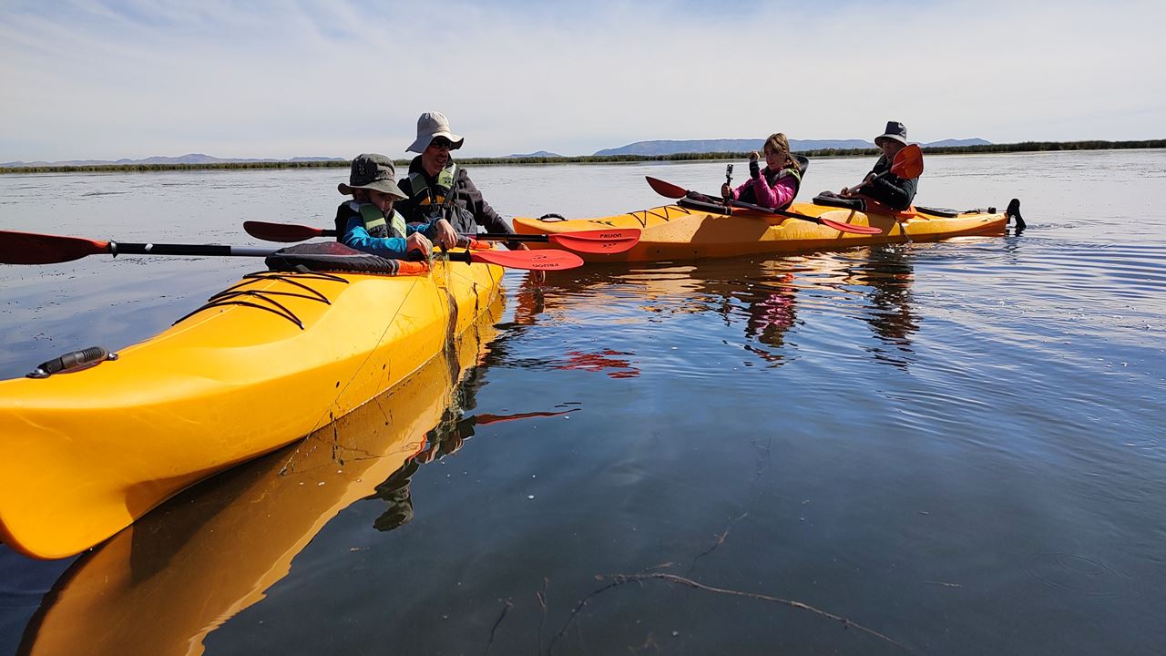 Tour En Kayak Por Uros Con Estadía En La Isla Amantani foto 3