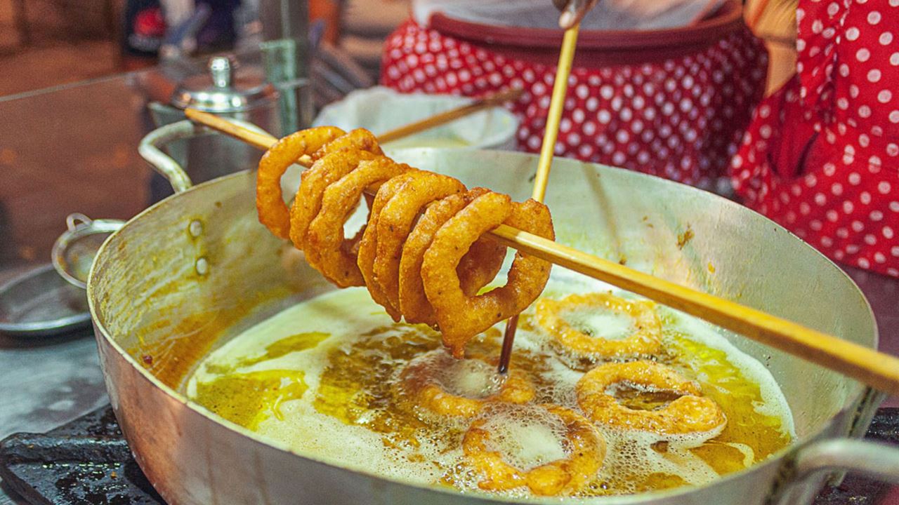Street Food In The Historic Center (5)