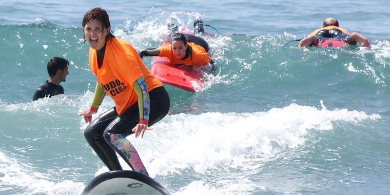 Bike Tour & Surf Lessons (2)