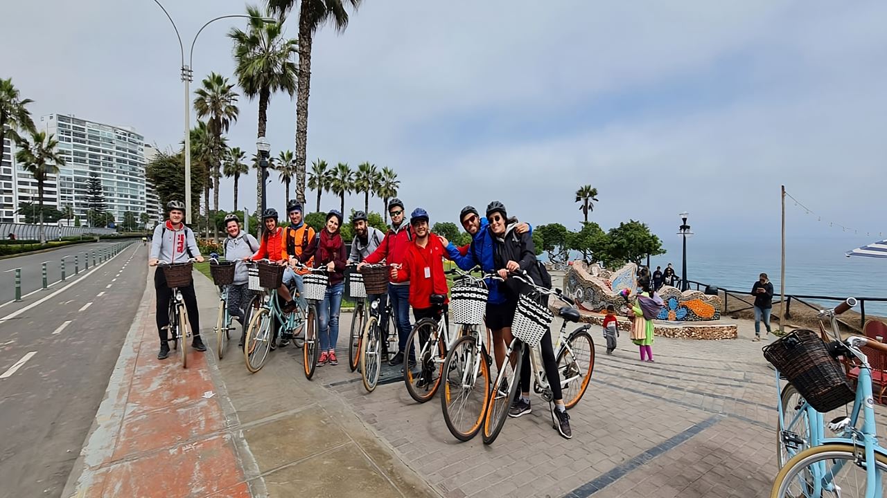 Bike Tour & Surf Lessons (5)
