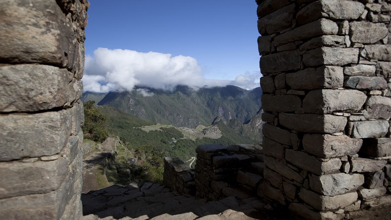 Machu Picchu Full Day Tour Train From Ollantaytambo (6)