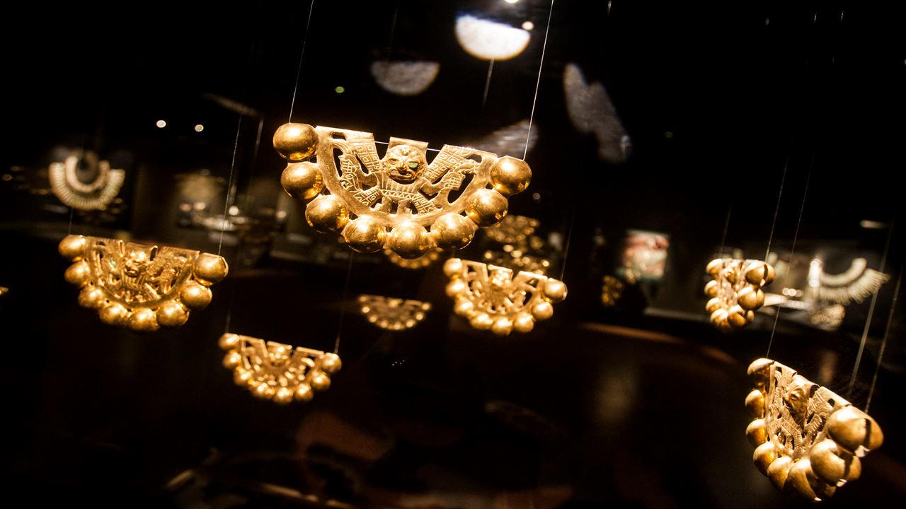 Huaca Rajada, Museo Brüning Y Tumbas Reales De Sipán